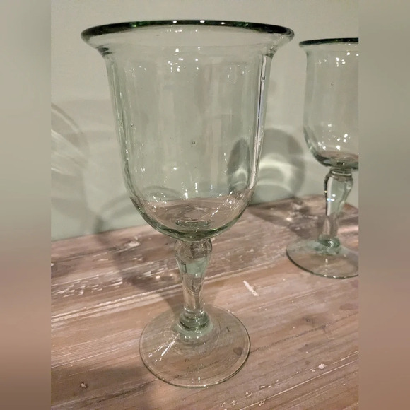 Set of 6 Casa by Pottery Barn water goblets - Picture 5 of 11